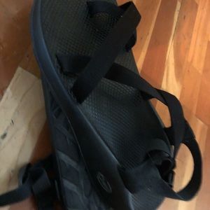 Men’s Chaco sz. 12